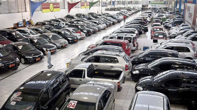 Showroom de carros usados