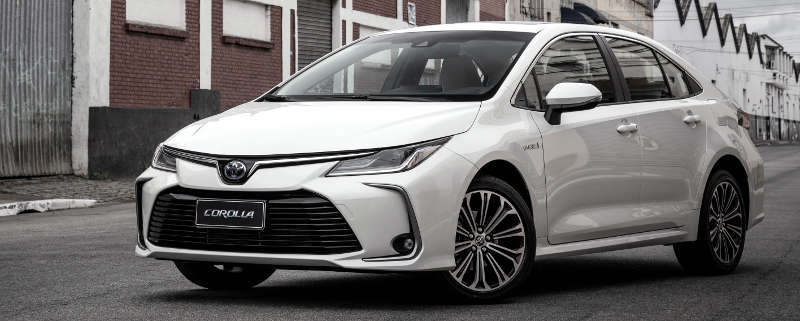 Toyota Corolla Altis Premium híbrido 2020