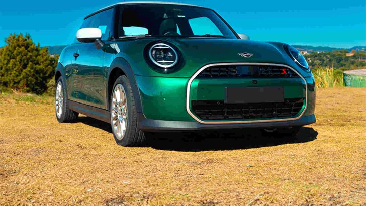 Foto de capa do novo Mini Cooper S