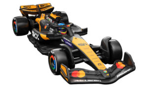 Foto da dianteira do Hot Wheel da escuderia McLaren da Formula 1