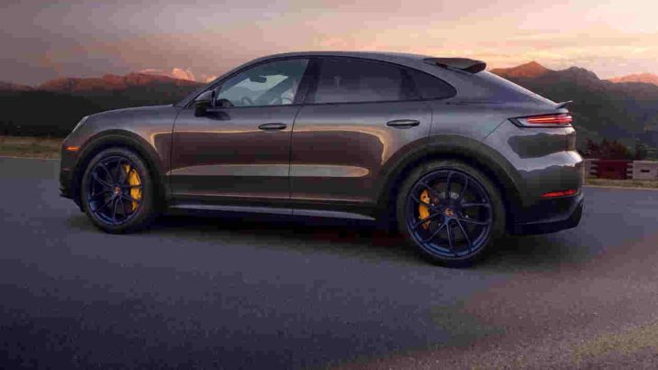 Foto de capa do Porsche Cayenne Turbo GT 2025