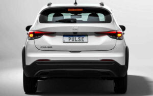 Foto da traseira do Fiat Pulse Drive 2026