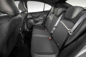 Foto do banco traseiro do Fiat Fastback T200 2026