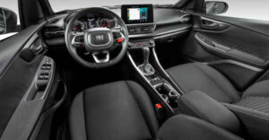 Foto do interior do Fiat Fastback T200 2026