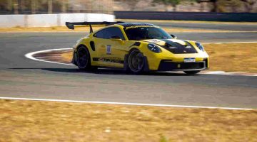 Foto de capa do Porsche GT3 RS durante o evento Not So Stock Challenge