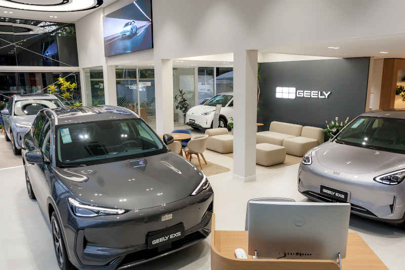 Geely/Divulgação Foto do interior da nova concessionária Geely