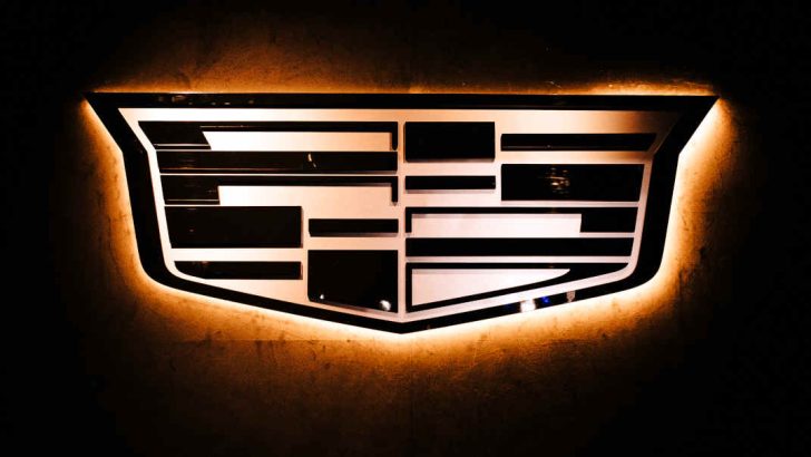 Logo da Cadillac no Brasil
