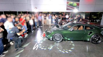 Foto do novo Porsche 911 Turbo S na Porsche Bamaq